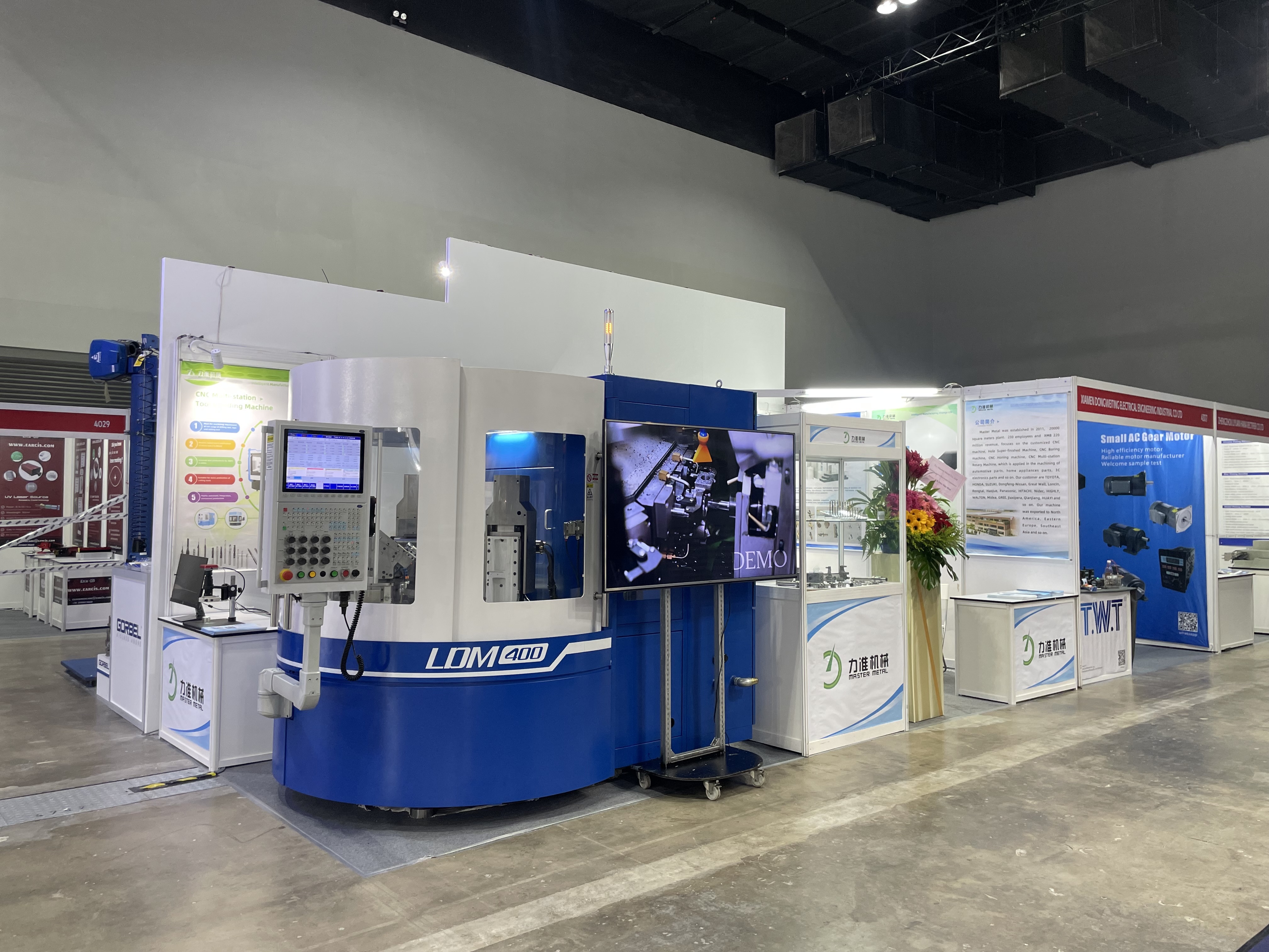 力准机械参加马来西亚METALTECH&AUTOMEX2024机床展